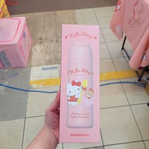 Brand New Sanrio Hello Kitty Thermal Bottle Size: 460ml